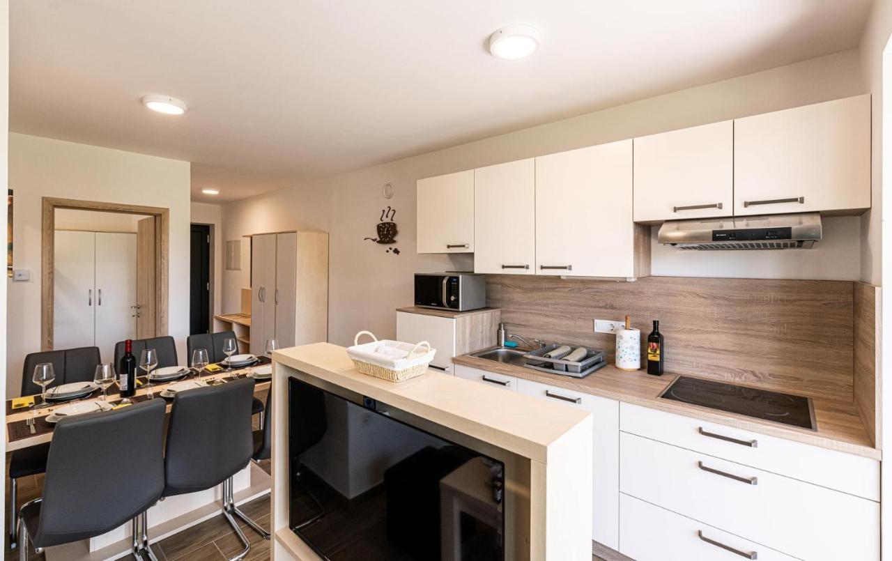 Apartmaji Banonia Veržej Εξωτερικό φωτογραφία