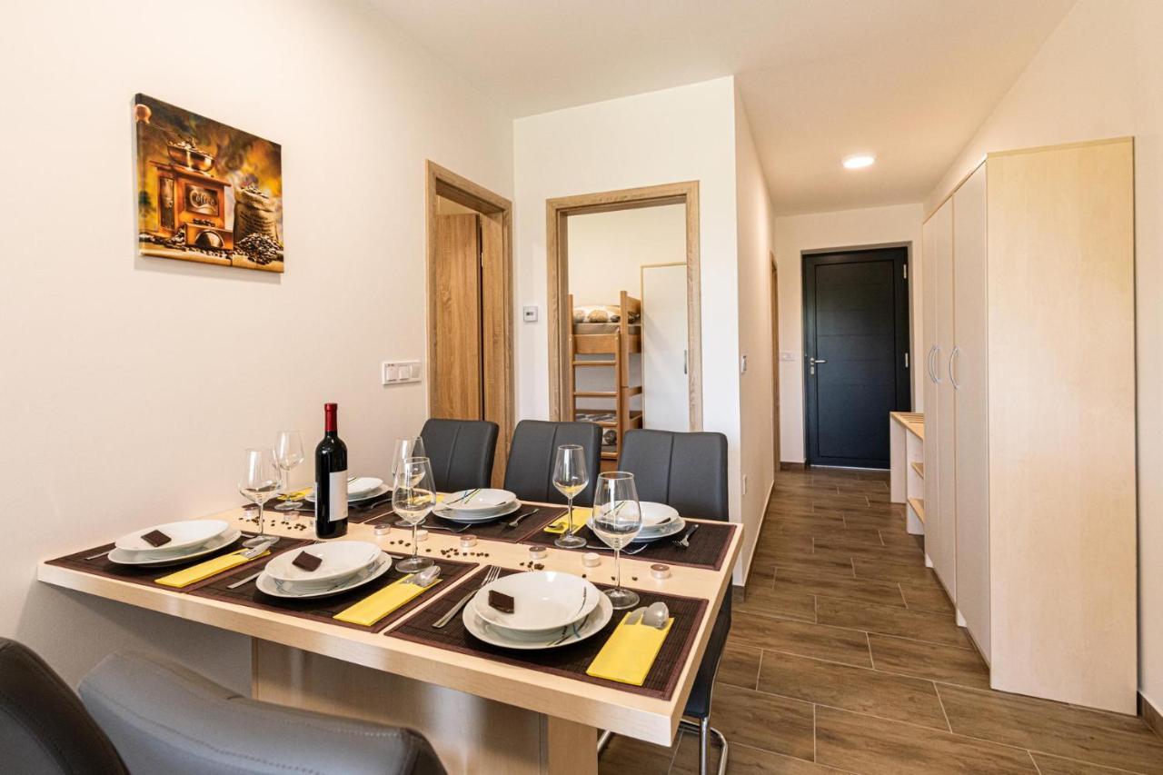 Apartmaji Banonia Veržej Εξωτερικό φωτογραφία
