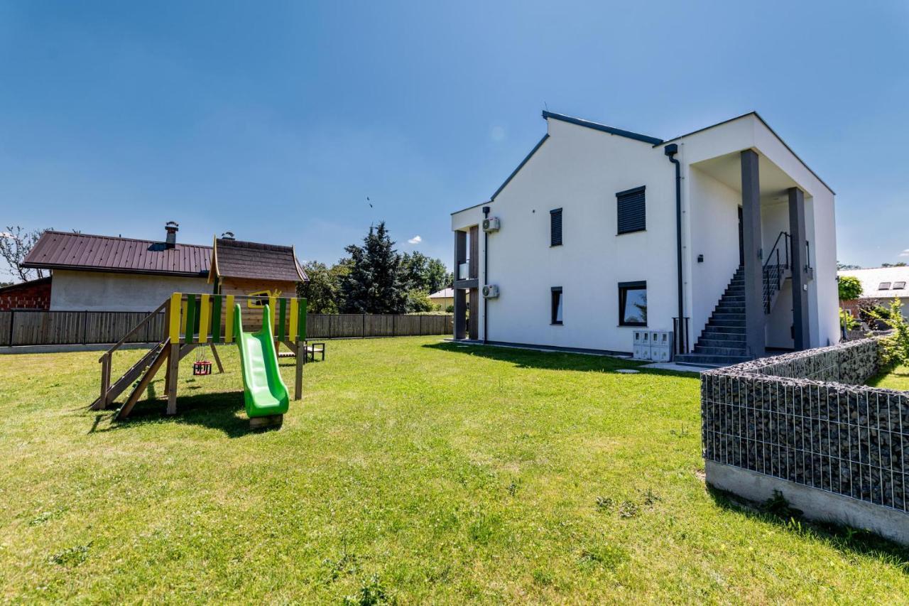 Apartmaji Banonia Veržej Εξωτερικό φωτογραφία